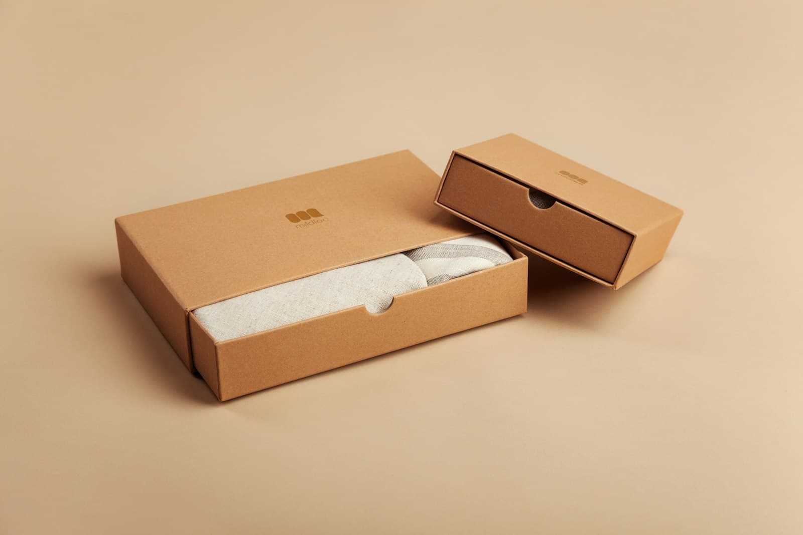 Kraft retail cartons with a sliding drawer insert